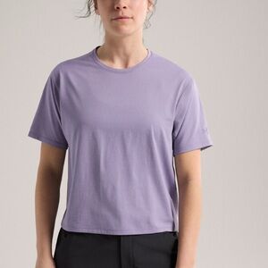 Arc’teryx short-sleeve Taema crop in Velocity Heather, Sz S